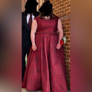 Sydney's Closet Burgundy Prom Dress